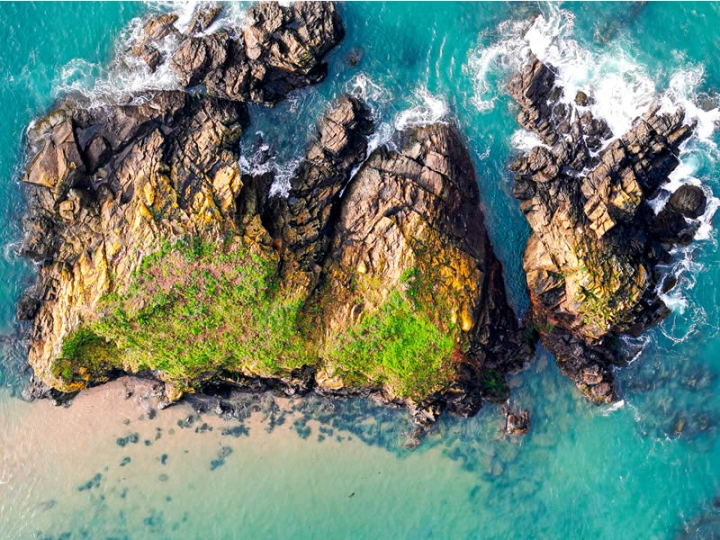 Tham quan và đi thuyền trên bãi biển ở Satifo